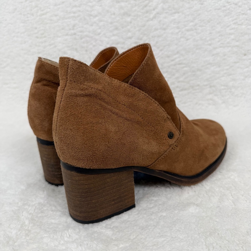 Bearpaw Women Brown Suede Cutout Block Heel Ankle Booties Size 10 - Picture 3 of 15